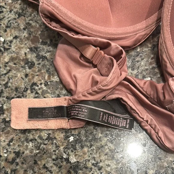 Victorias Secret Bombshell push up bra - Picture 6 of 6